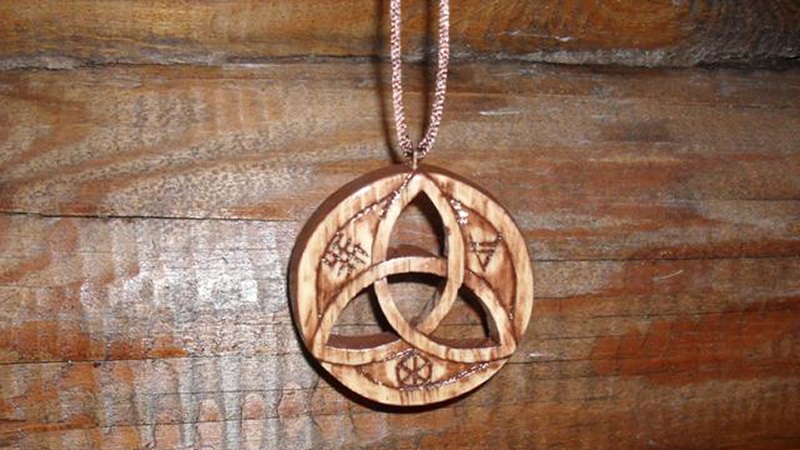 Кельтский символ трикетра что означает и что означает знак заколдованного в реальной жизни
